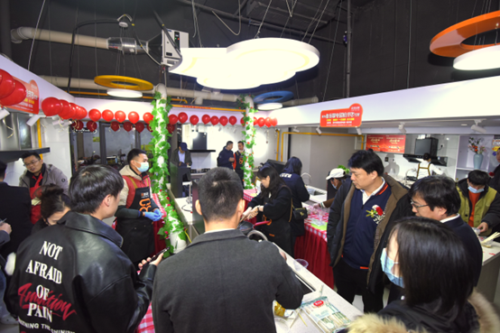 航洋店3.png