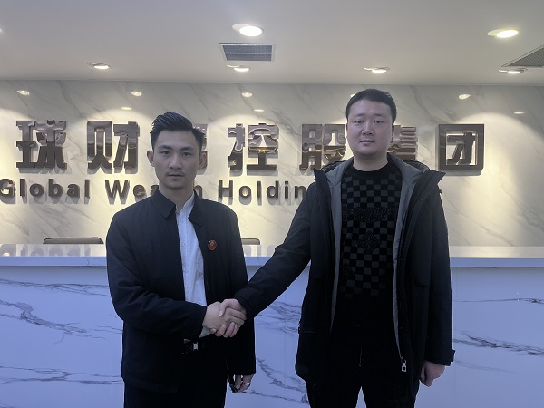 王显亮.jpg