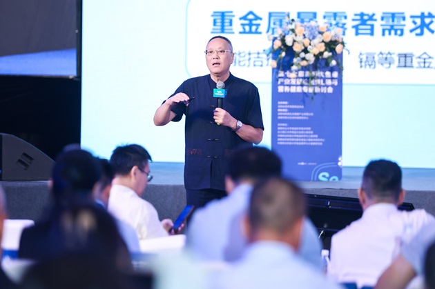 11 李教授.jpg