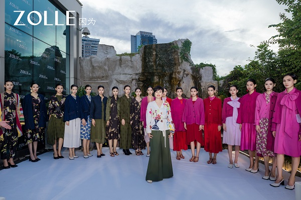 ZOLLE因为2024S/S新品发布会：感·知，重构中国当代女性艺术美学生活穿着方式