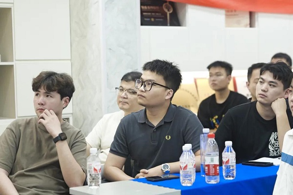图片9.jpg