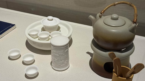 陶瓷展品.jpg