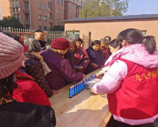 广德市居家养老：腊八传温情 “粥”到暖人心