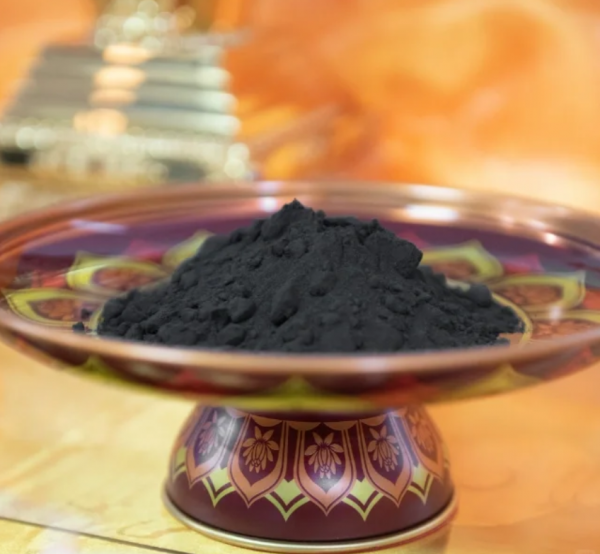 从绝症患者到藏医代言人，郑秋生传承达恩仓秘方续写传奇之路