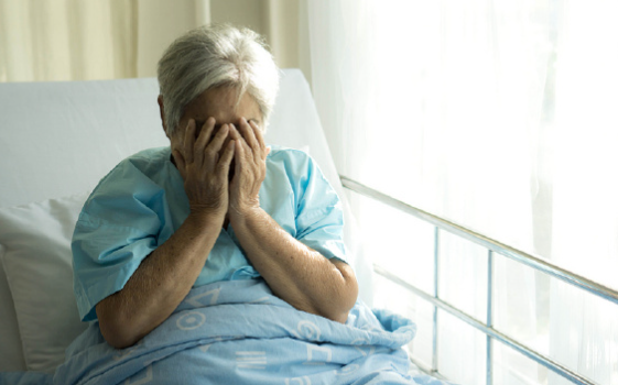 斩断情绪垃圾羁绊，身心排毒赋能老年慢病康复新思路