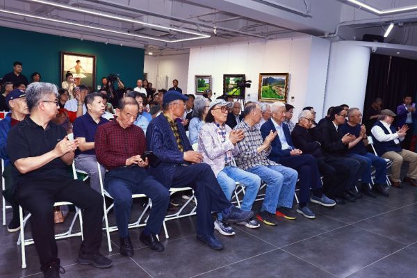 2025年5月27日翟欣健油画作品展暨新书见面会隆重开幕